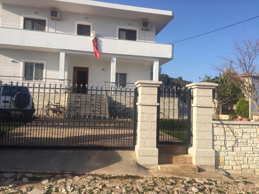 Mana Apartments Ksamil Exterior foto